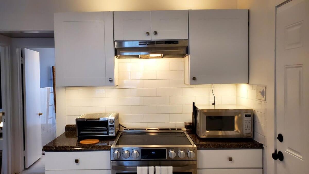 The Blue Sapphire 2Br 2 King Beds & Ample Backyard Apartment Bridgeport Ngoại thất bức ảnh