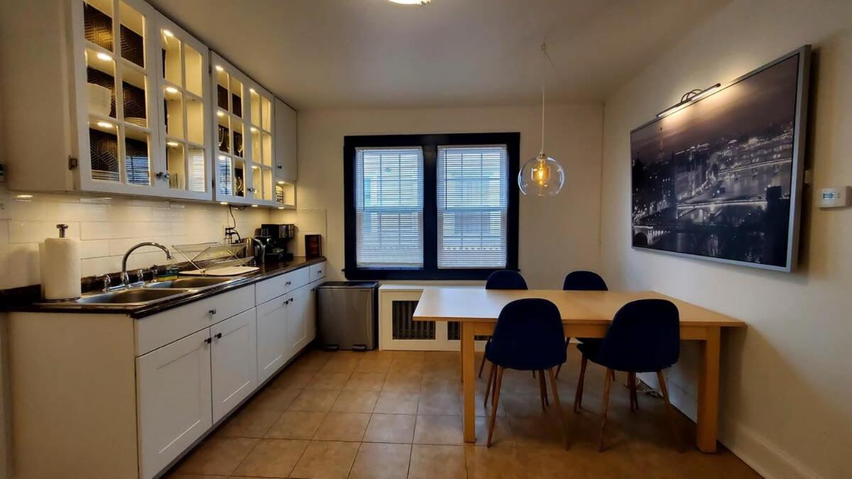 The Blue Sapphire 2Br 2 King Beds & Ample Backyard Apartment Bridgeport Ngoại thất bức ảnh