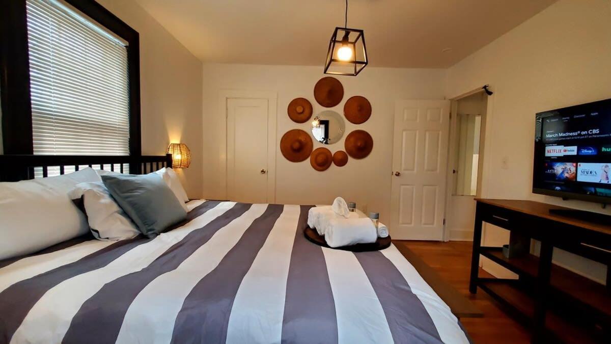 The Blue Sapphire 2Br 2 King Beds & Ample Backyard Apartment Bridgeport Ngoại thất bức ảnh