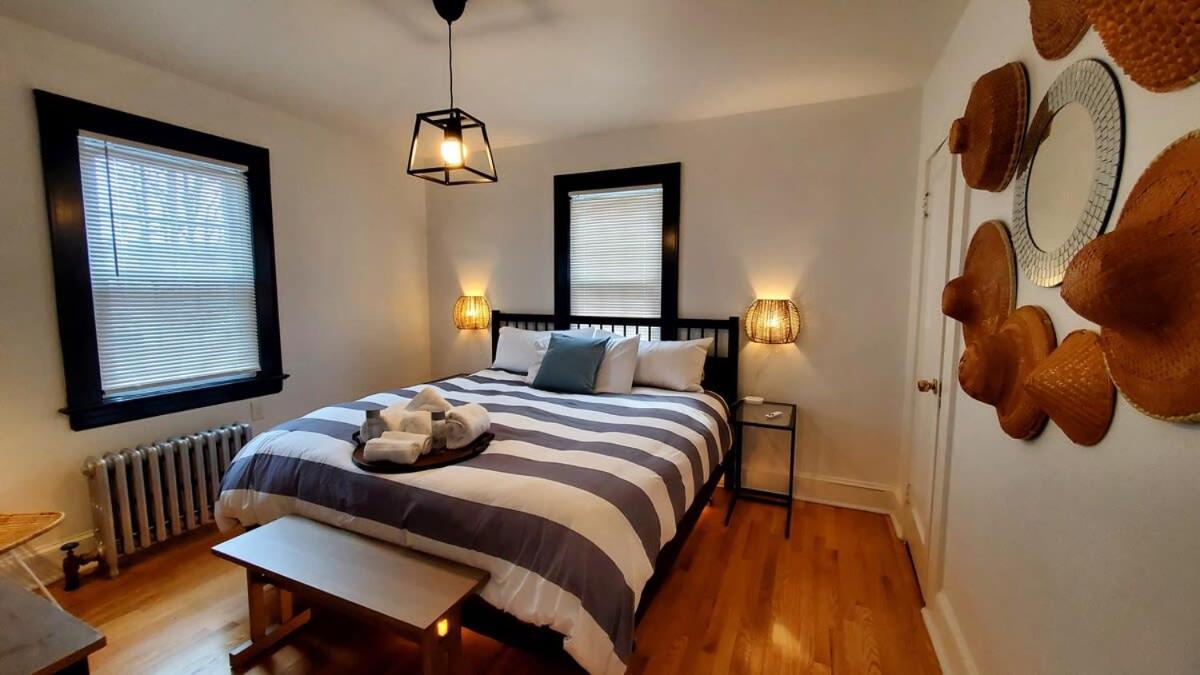 The Blue Sapphire 2Br 2 King Beds & Ample Backyard Apartment Bridgeport Ngoại thất bức ảnh