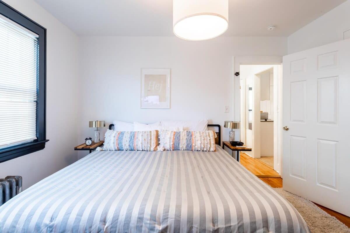 The Blue Sapphire 2Br 2 King Beds & Ample Backyard Apartment Bridgeport Ngoại thất bức ảnh